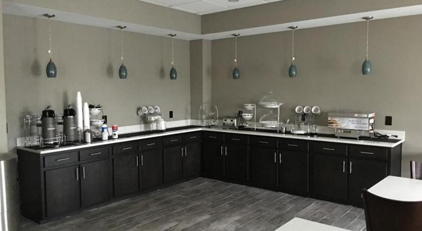 Americas Best Value Inn & Suites Хорн-Лейк Экстерьер фото