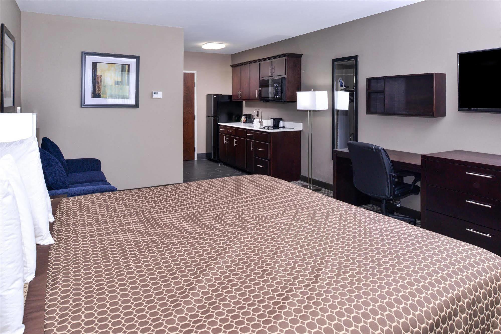 Americas Best Value Inn & Suites Хорн-Лейк Экстерьер фото